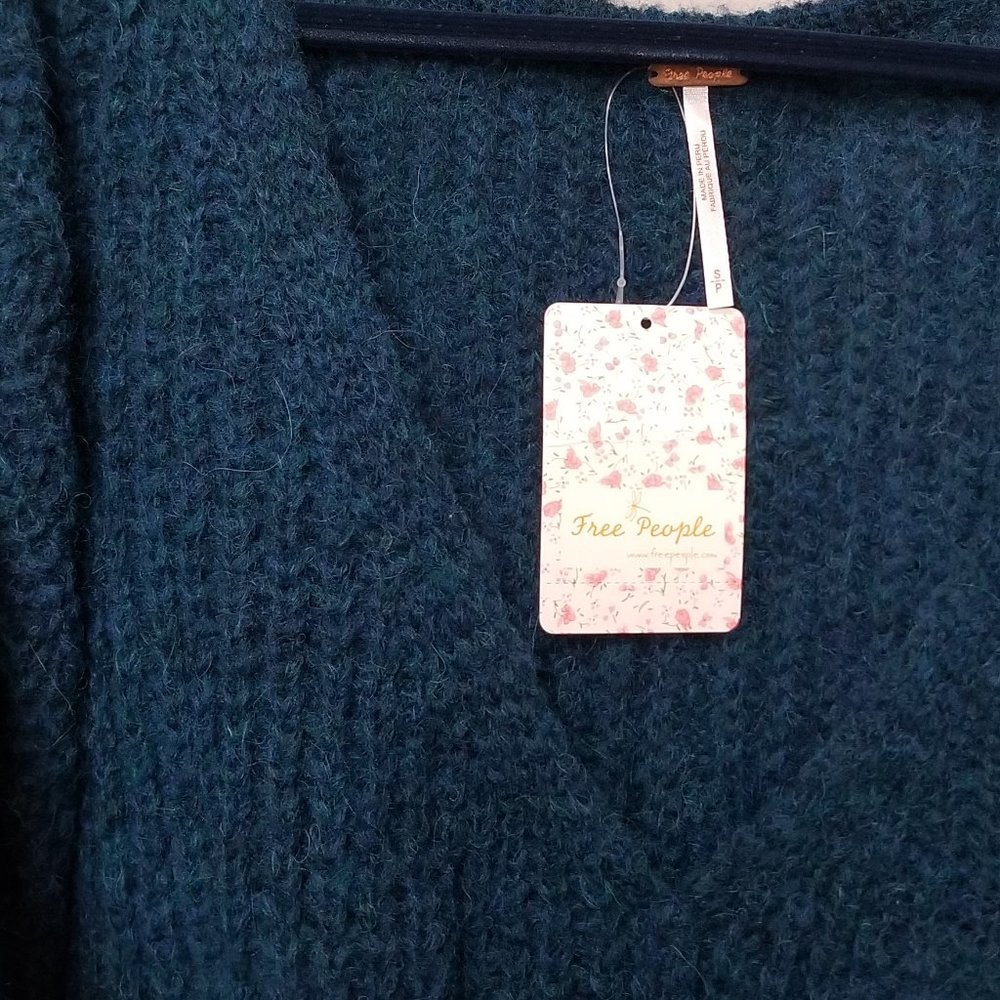 FREE PEOPLE Moonbeam V-Neck Sweater, Dream Lagoon - Picture 6 of 7